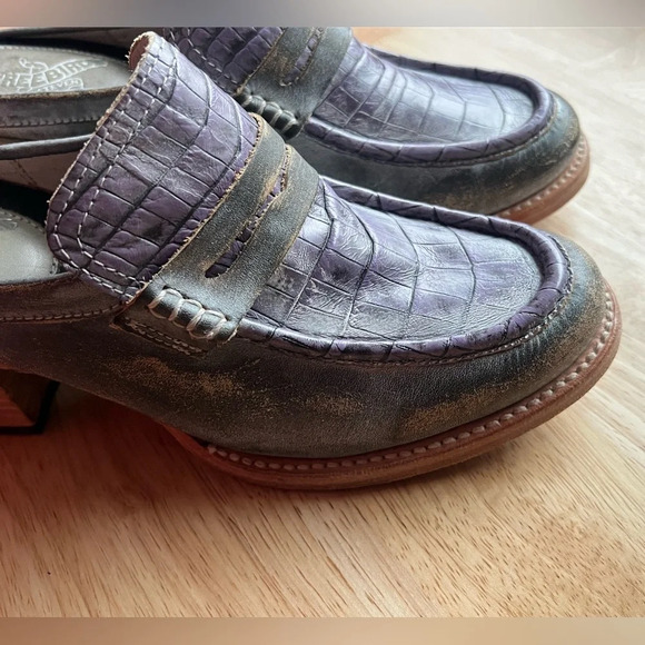 FREEBIRD Collins Mules - Picture 3 of 12